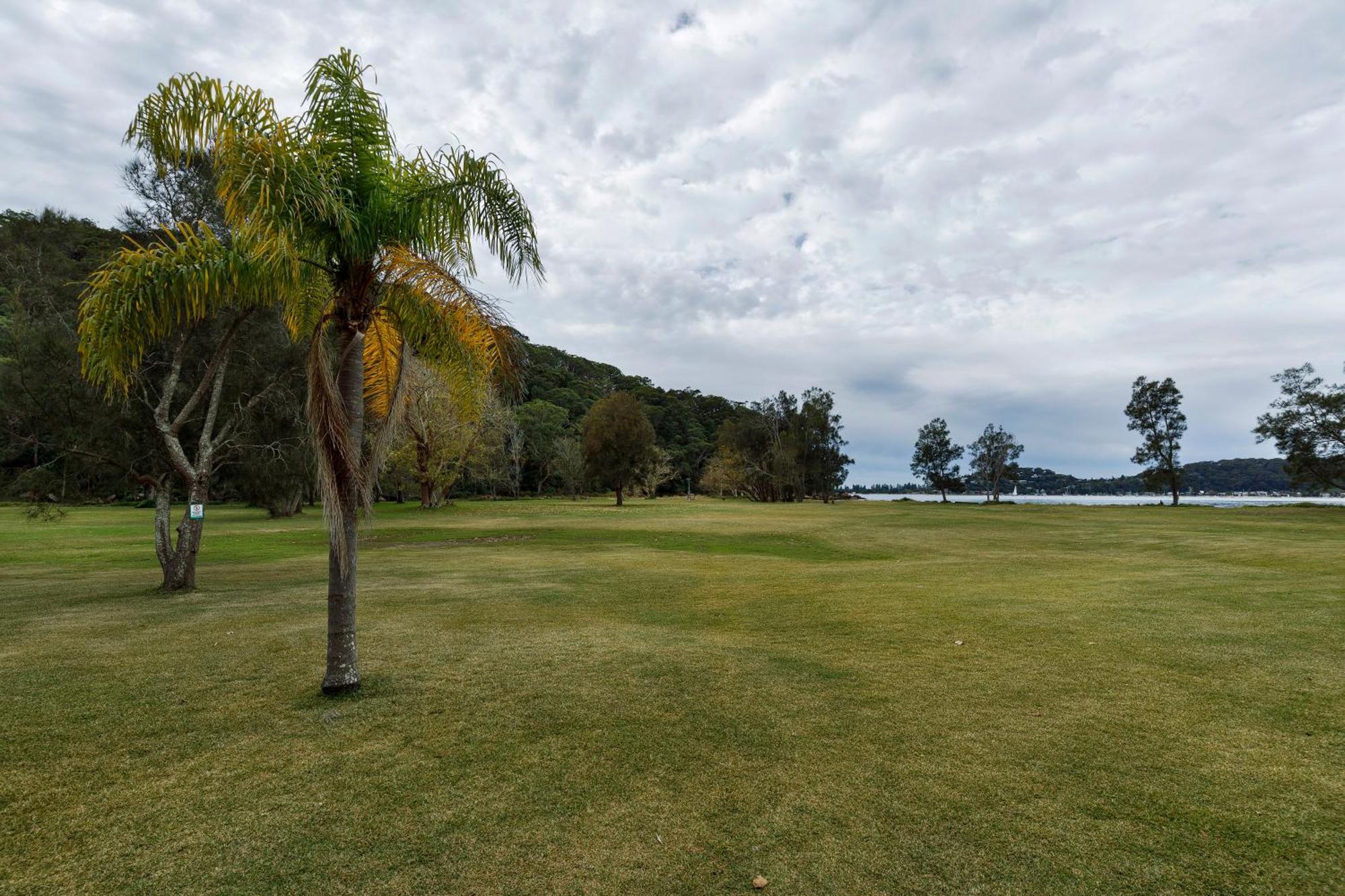 Currawong Lodge *