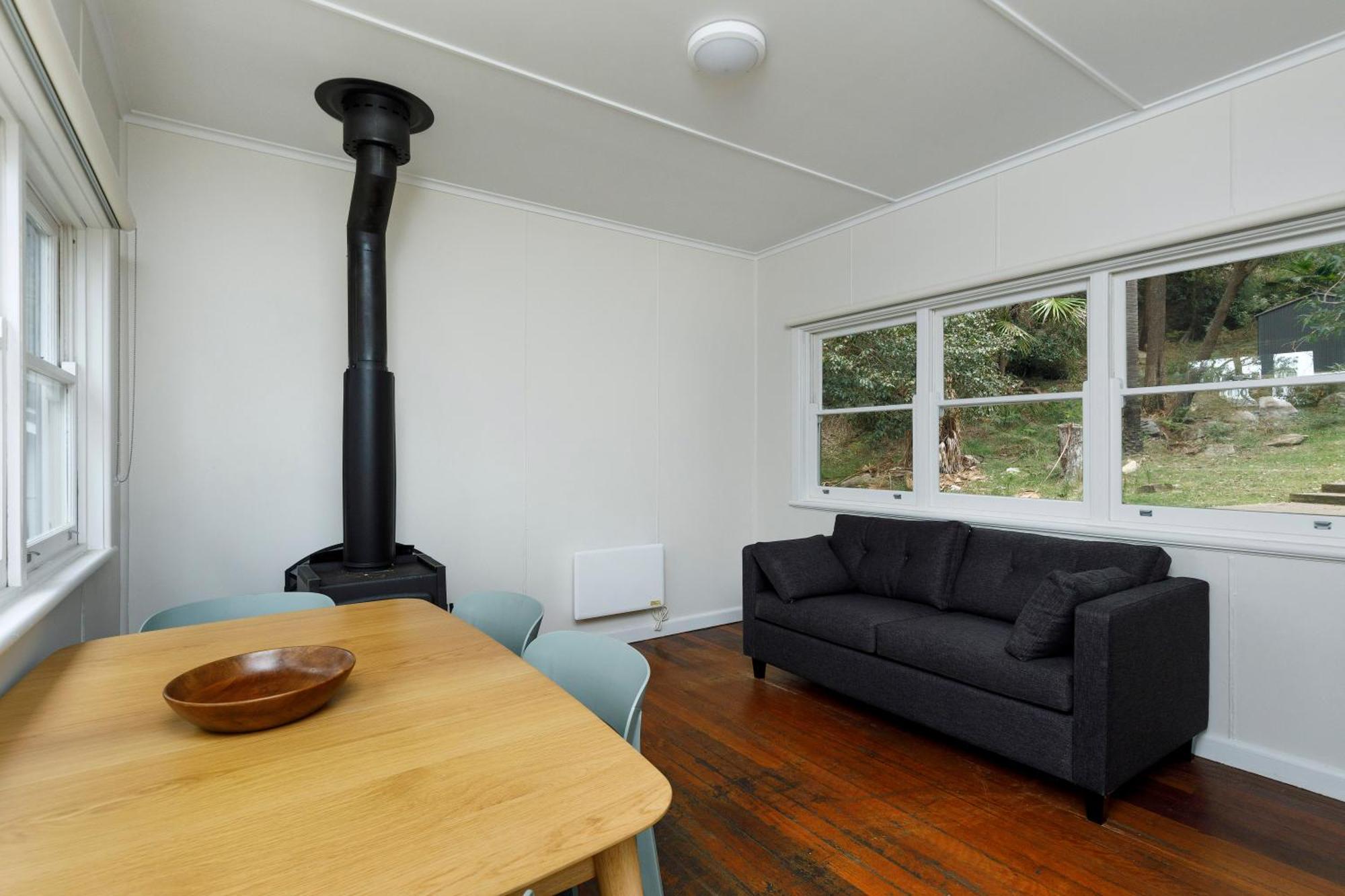 Currawong Lodge Great Mackerel Beach