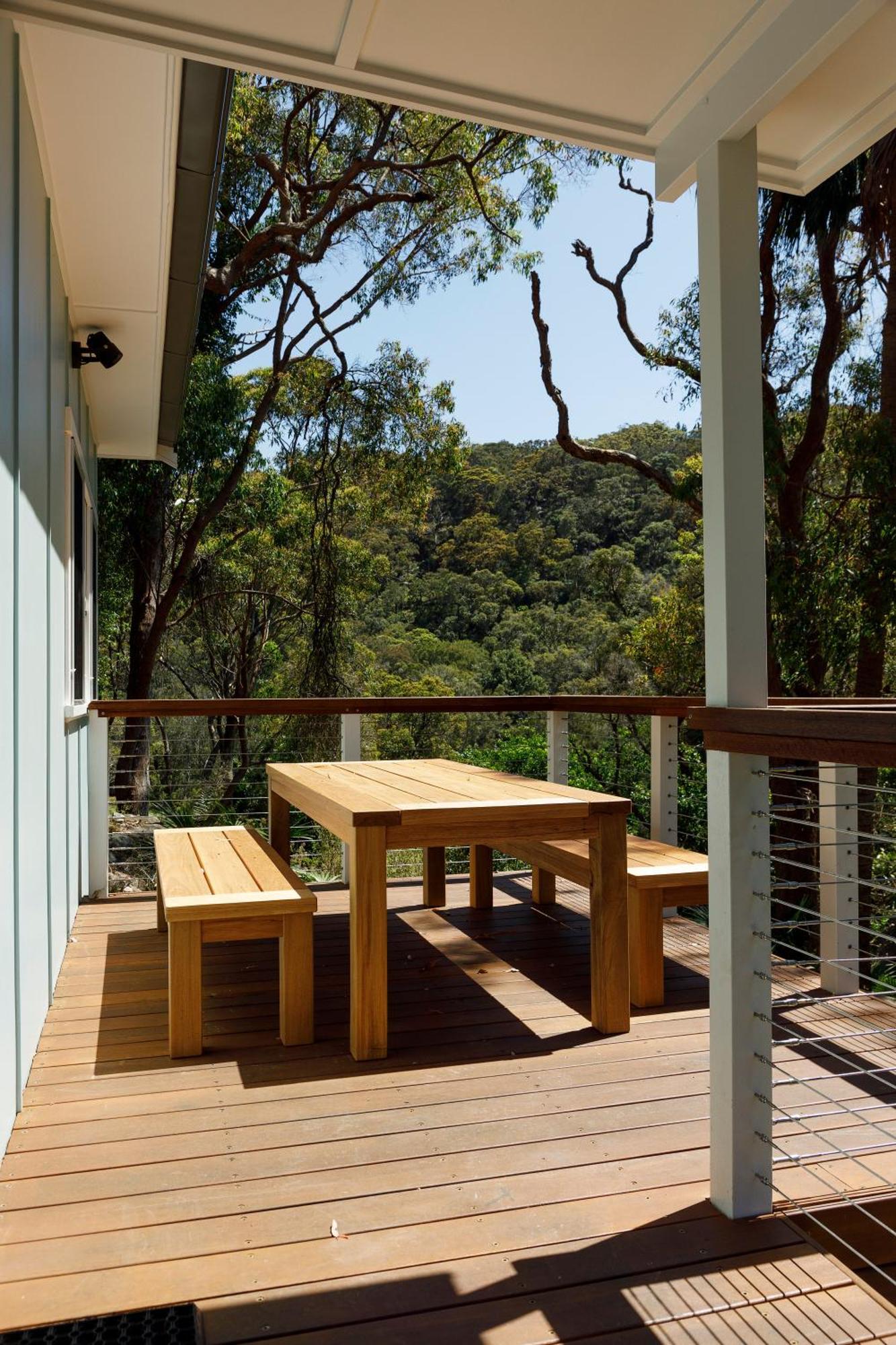 Currawong Lodge Great Mackerel Beach
