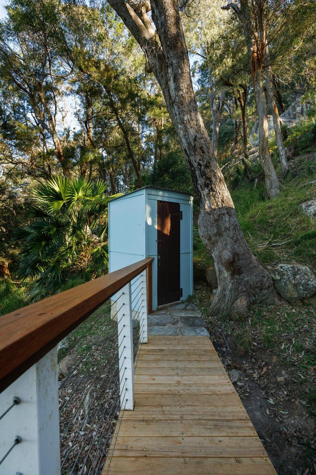 Currawong * Great Mackerel Beach