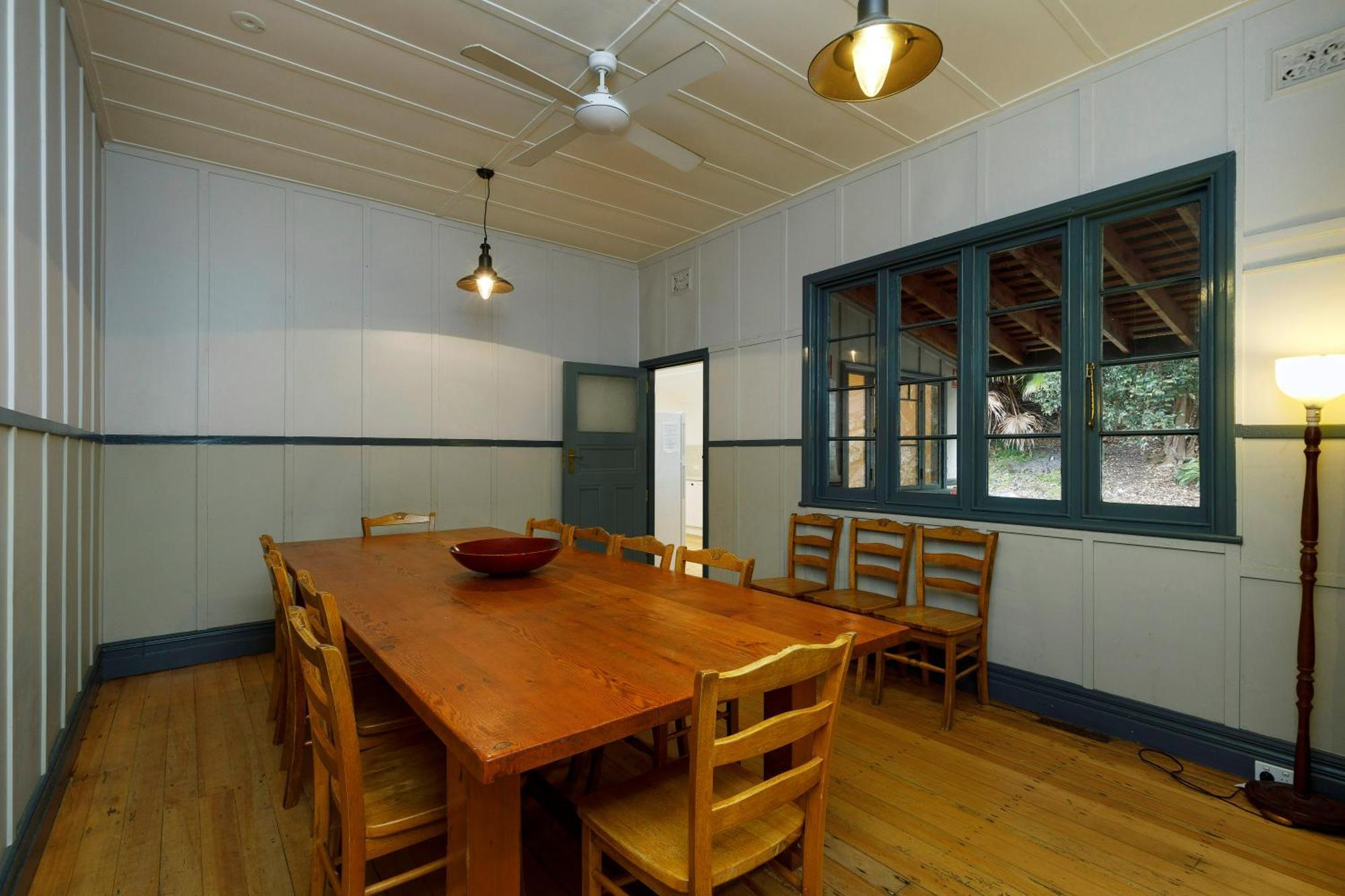 Lodge Currawong